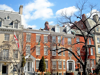 Kalorama Draws Obamas, Trumps, Ambassadors and Well-Heeled Washingtonians