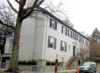 d1.living.kalorama.ivanka.story