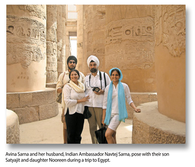 b2.spouses.india.family.story