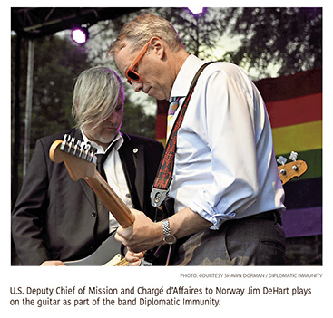 b2.immunity.guitar.story