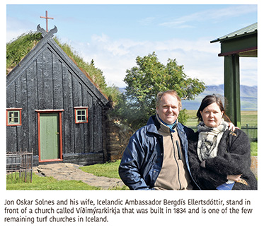 b2.spouses.iceland.couple.church.story