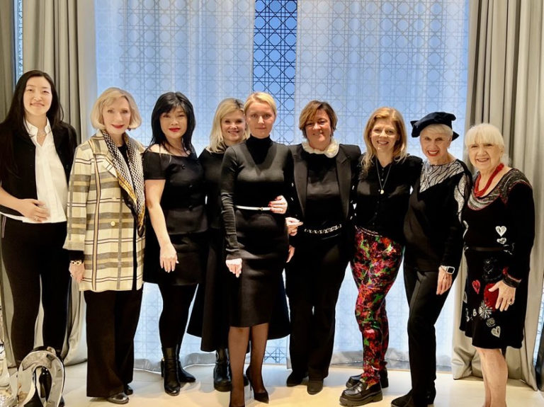 Ex-Hungarian diplomat forms NGO to help educate Ukrainian children