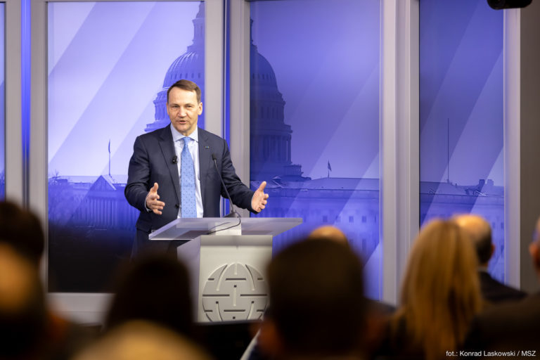 With US aid, Ukraine can be ‘Putin’s nemesis’: Polish foreign minister